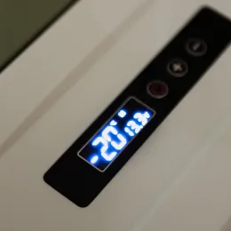 Автомобильный холодильник компрессорный HYUNDAI HYCRF-ICMCD20S, 20л