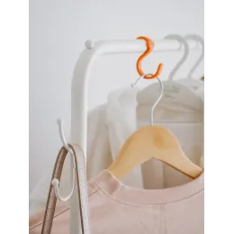 Kiyim uchun ilgich ЗМИ Радуга 2 oq