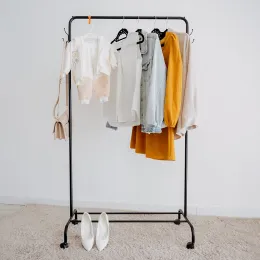 Kiyim uchun ilgich ЗМИ Радуга 2 qora